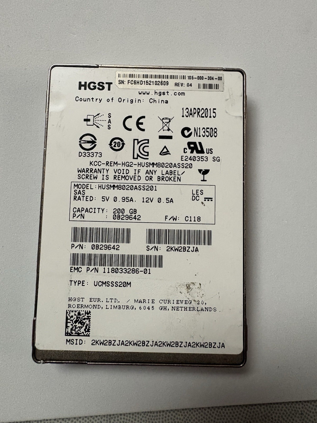 0B29642 HGST Hitachi Ultrastar HUSMM8020ASS201 200GB MLC SAS 12Gbps 2.5in SSD