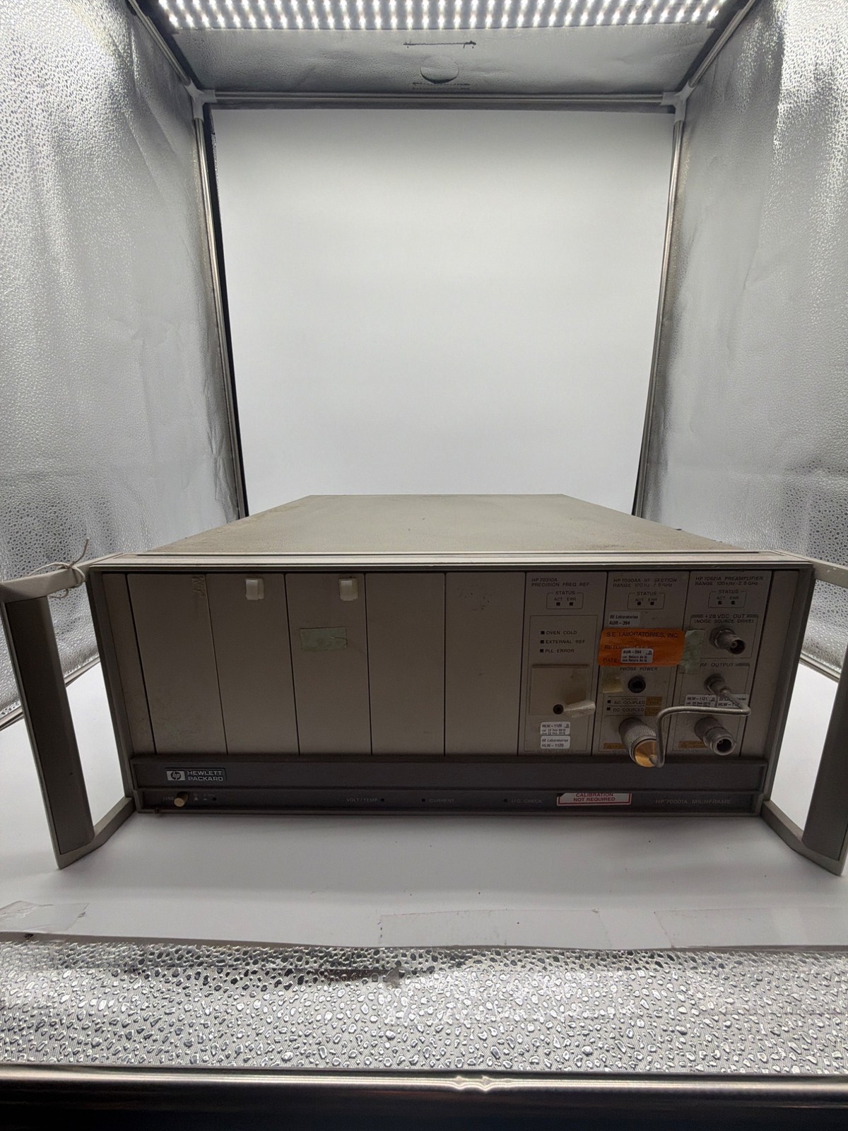 HP 70001A Mainframe 70310A 70904A 70621A Modules - For Parts/Not Working