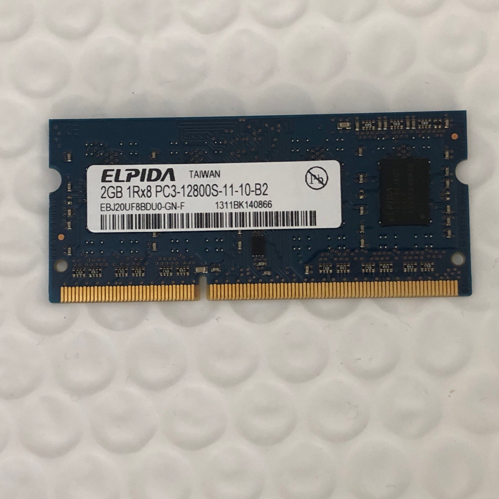 Elpida 2GB DDR3-12800S SDRAM 1600MHz 204-Pin EBJ20UF8BDU0-GN-F