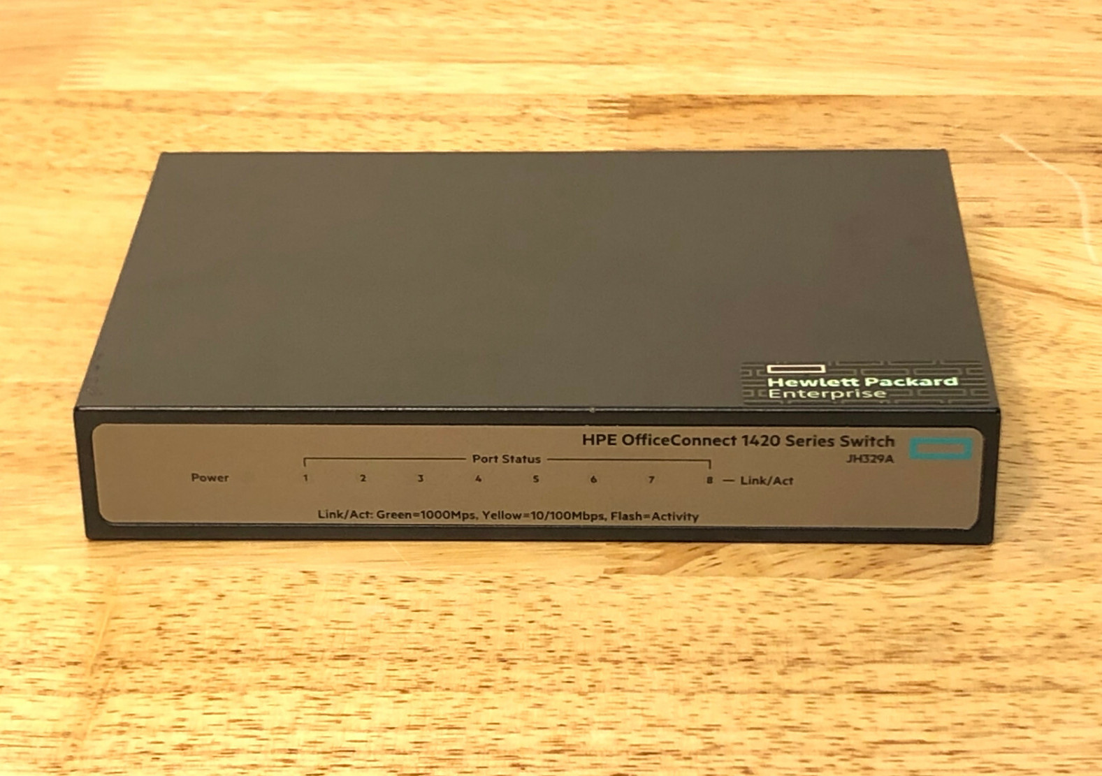 HPE OfficeConnect 1420 Ethernet Switch 8x 10/100/1000 RJ-45 Ports 8G JH329A