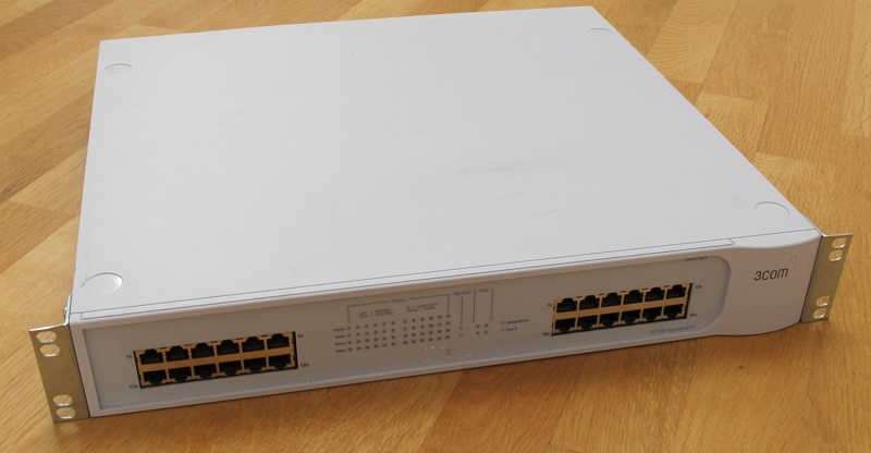 3COM 3C17701 Superstack 3 Gigabit Switch 4924 24-PORT 10/100/1000Mbps
