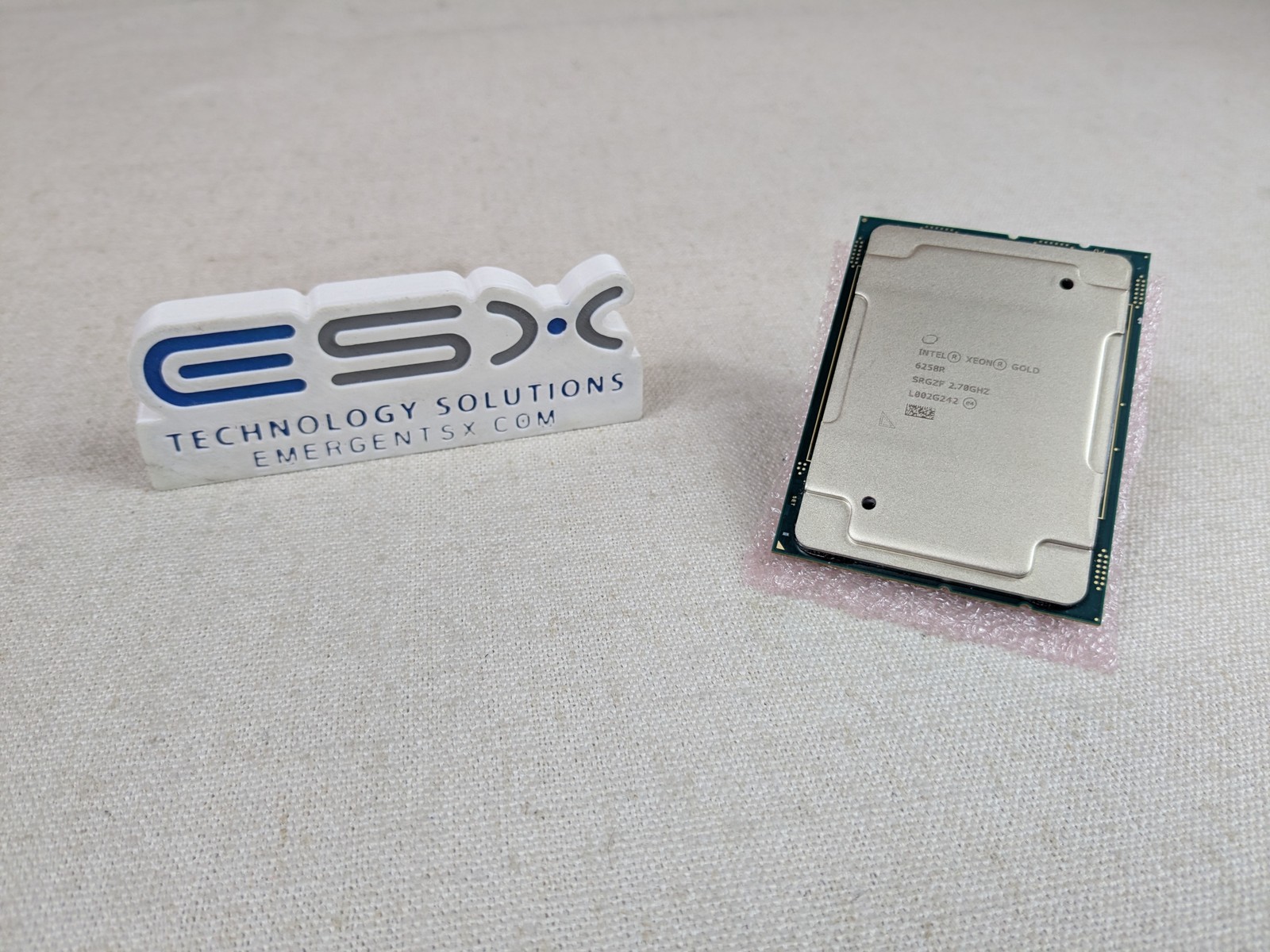 Intel Xeon 28-Core Gold 6258R @ 2.7GHz 38.5MB 205W Processor SRGZF