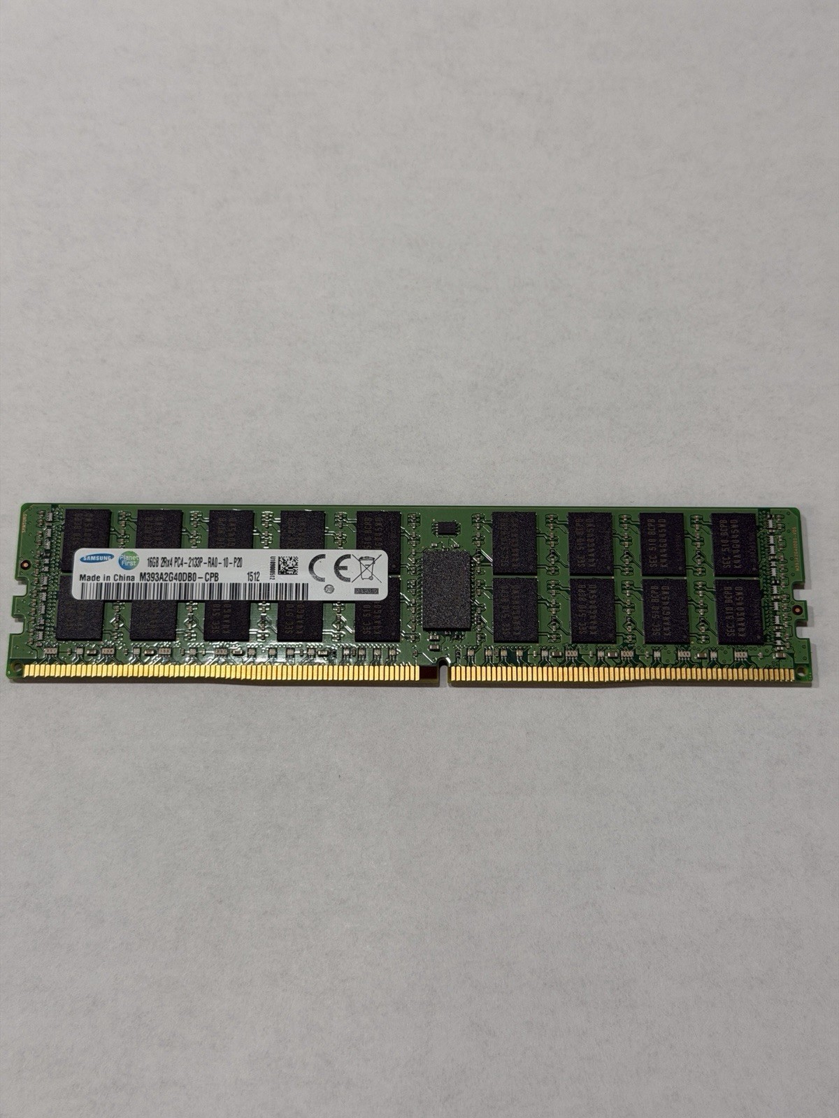 Samsung 16GB RDIMM DDR4 ECC 2Rx4 PC4 2133P Server Memory M393A2G40DB0