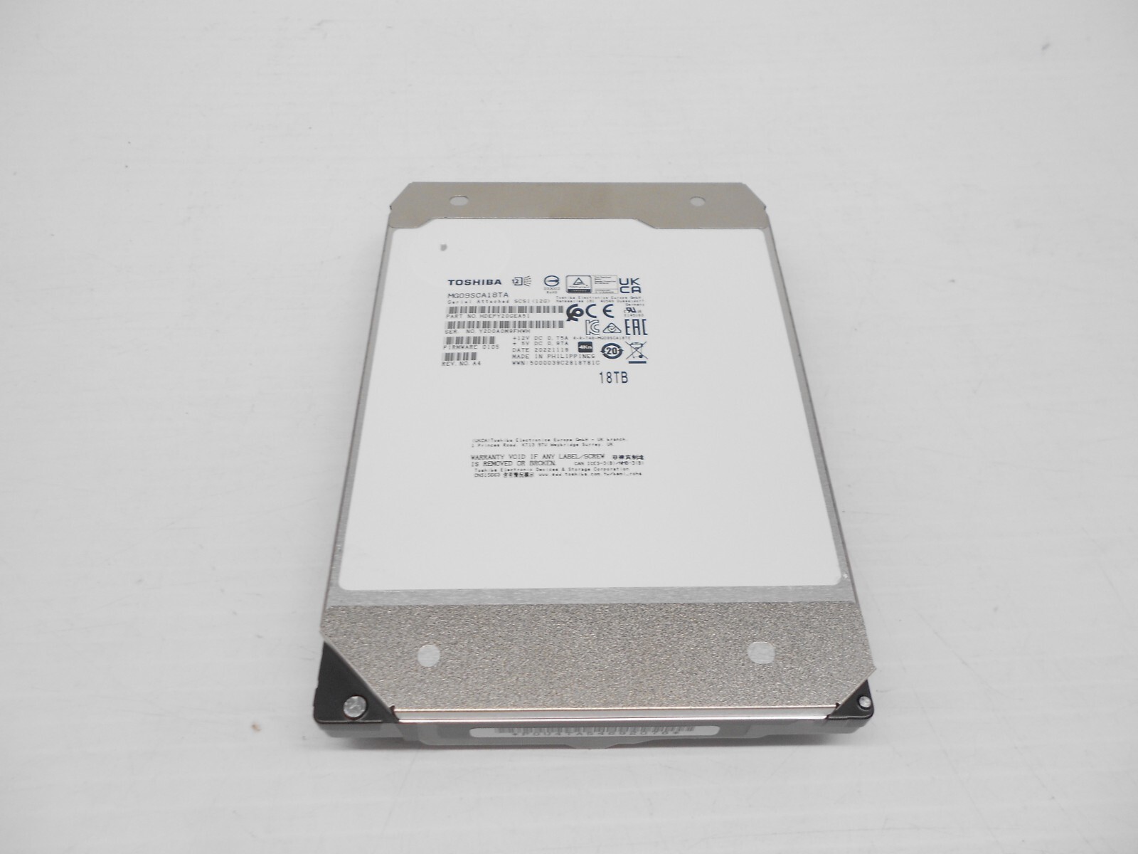 Toshiba 18TB 7.2K SAS 12G 3.5" Server Storage JBOD Hard Drive MG09SCA18TA