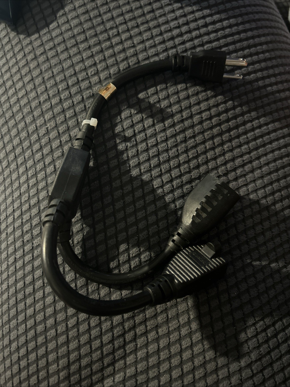 3 Pin Power Splitter Y Cable