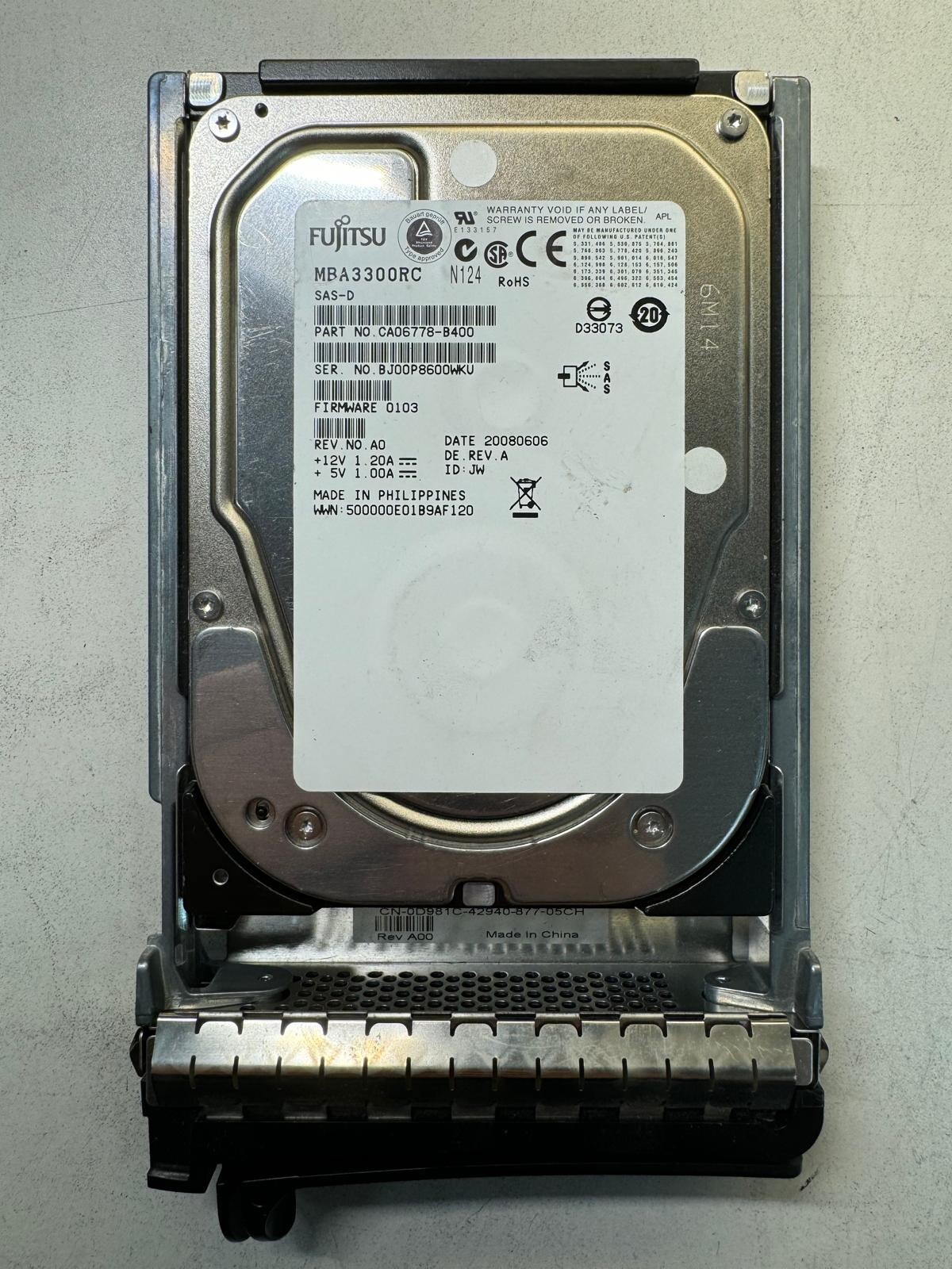 FUJITSU MBA3300RC CA06778-B400 300GB 15K RPM 16MB CACHE SAS-D 3.5" HDD