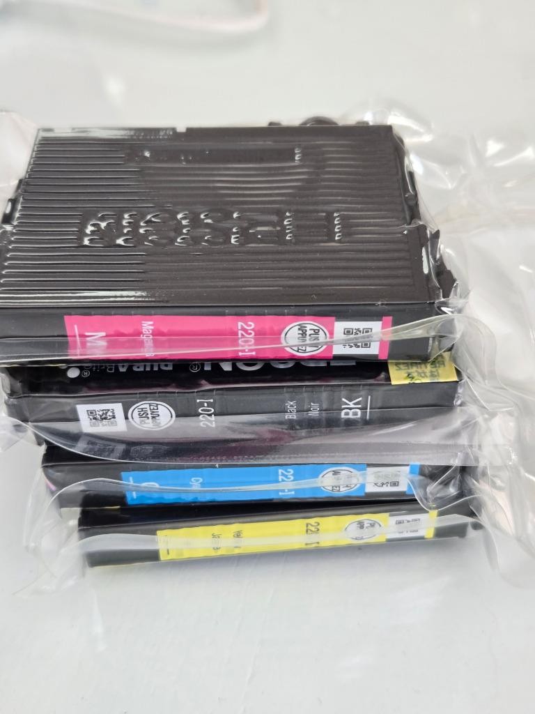 New 4 Pack Epson DuraBrite Ultra Initial Cartridges CMYBK New Sealed