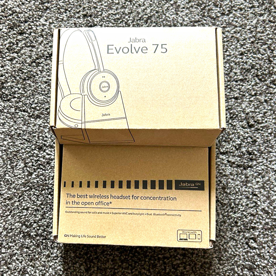 Jabra Evolve 75 Wireless ANC Bluetooth/USB Headband Boom Mic Black Case