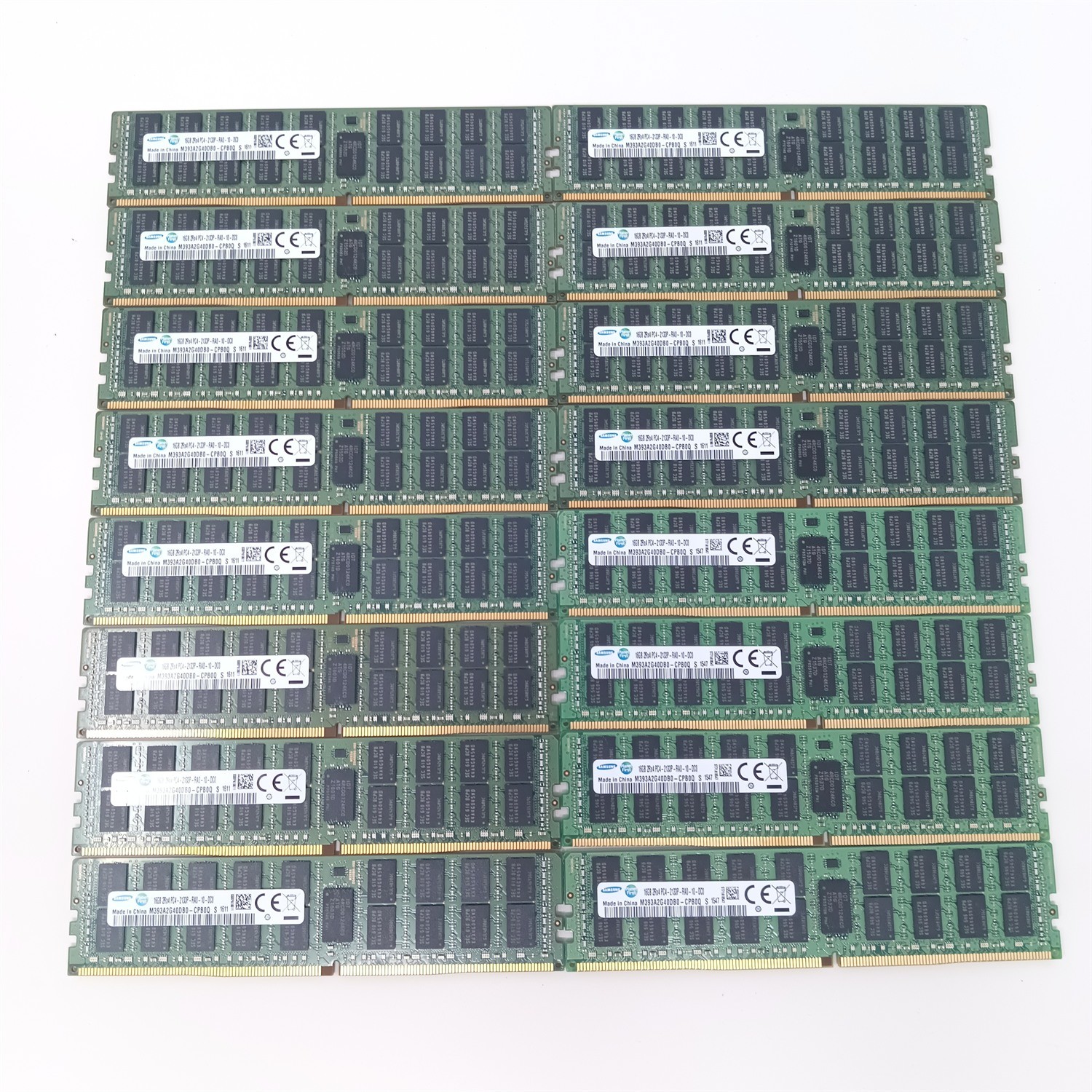 [Lot of 16] 16GB 2Rx4 PC4-2133P-RA0-10-DC0 Server RAM M393A2G40DB0-CPB0Q Samsung