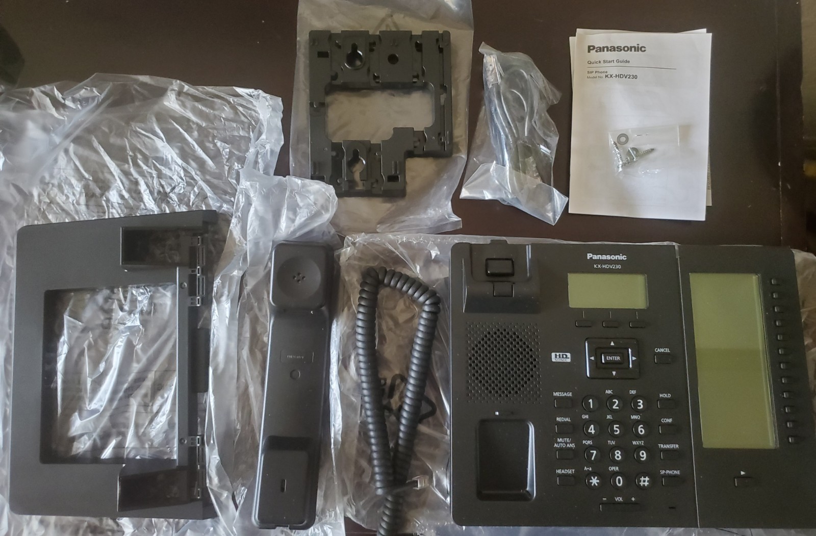 Panasonic KXHDV230 Digital Display SIP Phone IN BOX G1N