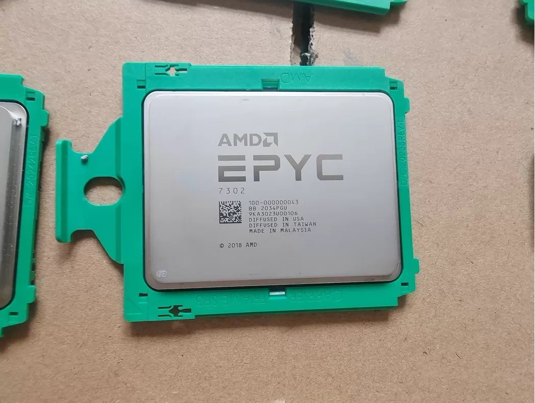 AMD epyc 7302 CPU sp3 processor 3.0 GHz 16 core 100-000000043 brand new unlocked