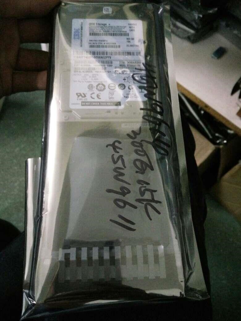 IBM 45W9614 45W9611 300G 15K SAS 2.5 G30C DS8000 boxed three-year warranty