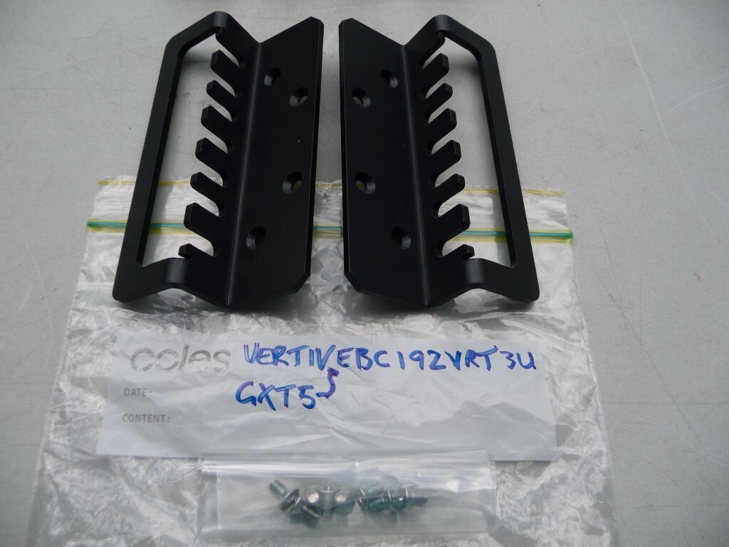 AU SELLER EMERSON VERTIV OFF A  GTX5-EBC192VRT3U  Rackmount Ears + screws Only