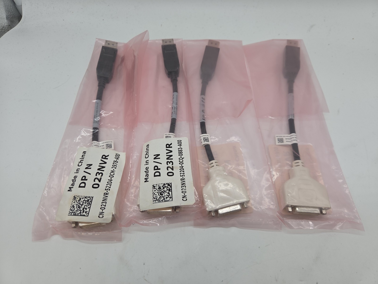 (LOT 4) NEW Amphenol Dell Display to DVI Video Dongle Adapter Cable DP/N 023NV