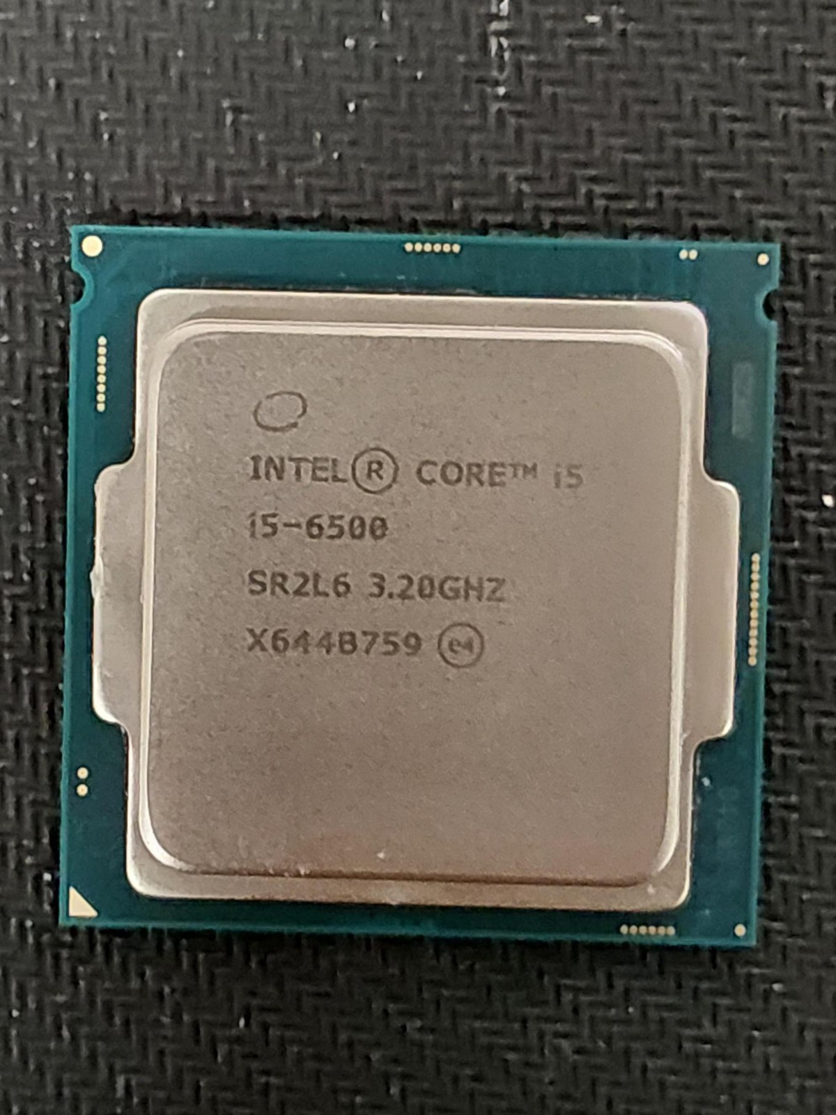 Intel Core i5-6500 Processor (3.2GHz, 4 Core, LGA1151 Socket) - SR2L6