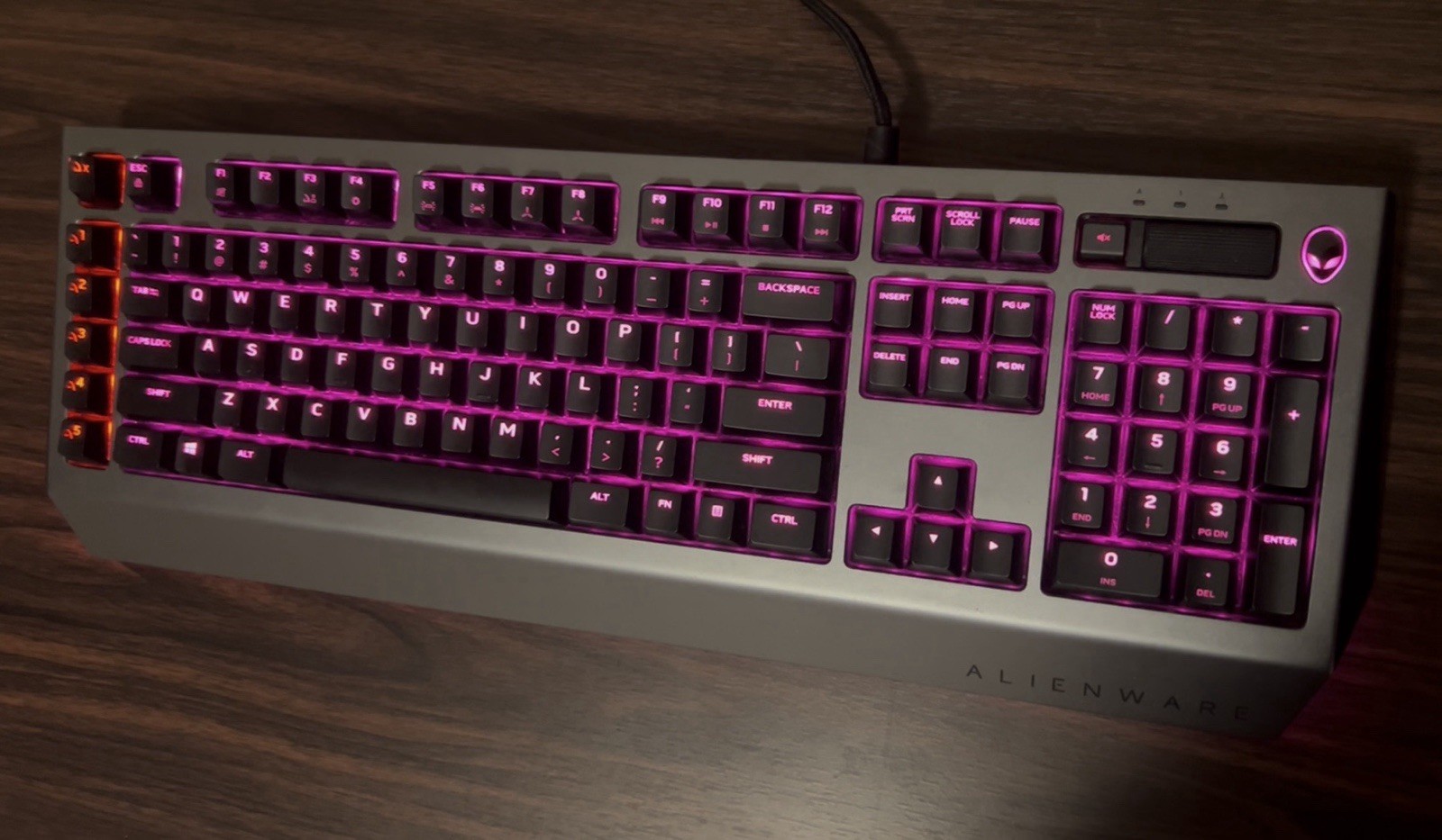 Alienware AW768 Pro Gaming Mechanical Keyboard RGB Backlit Silver Tested