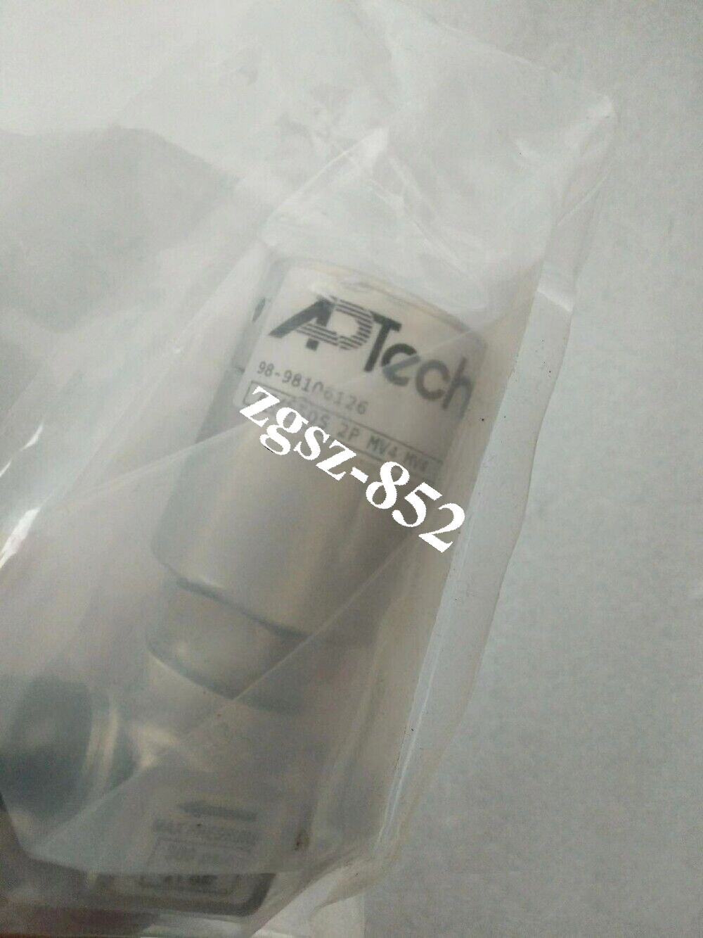 1PCS APTech AZ4550S 2P MV4 MV4 valve Brand New FedEx or DHL