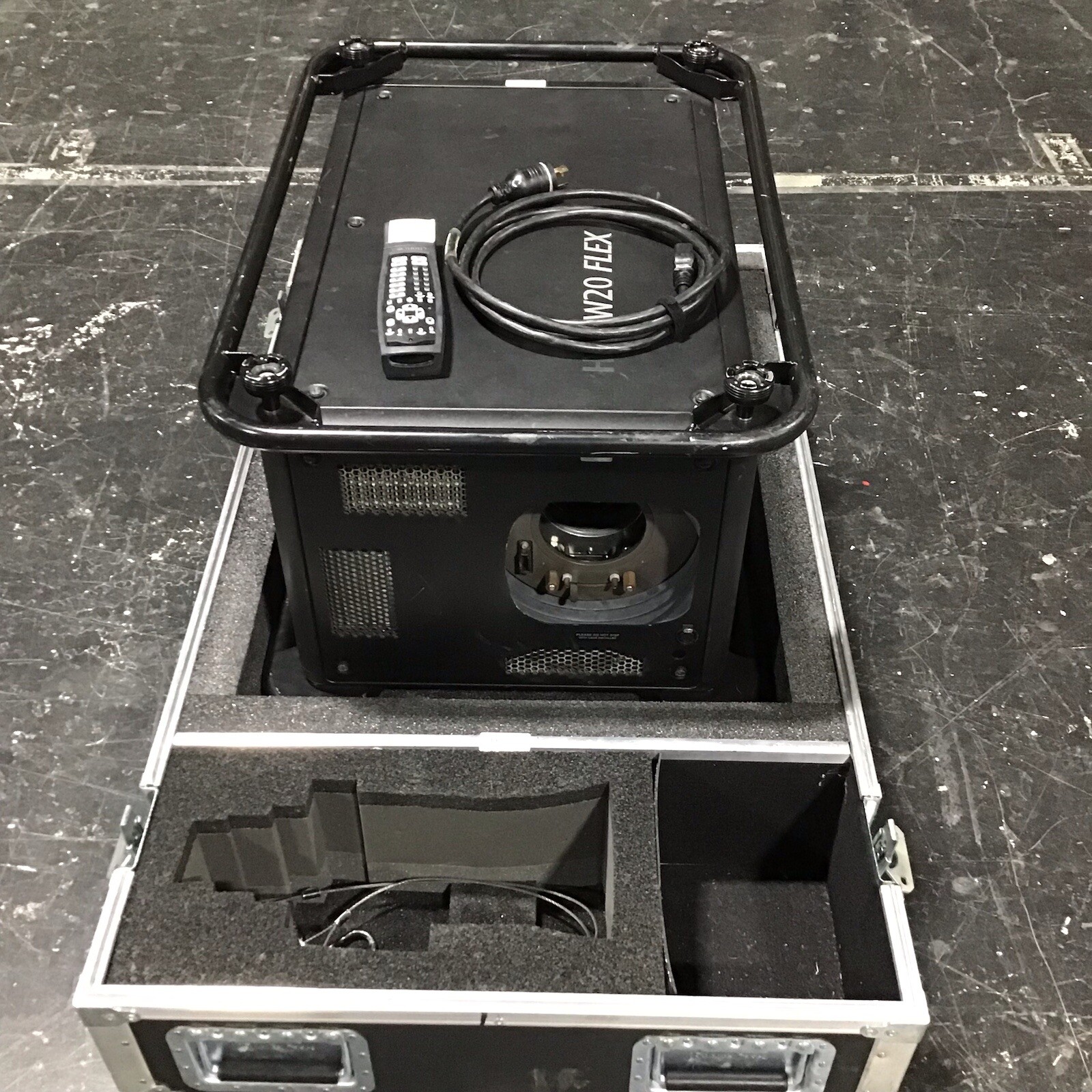 Barco HDX-W20 FLEX WUXGA Large Venue Projector