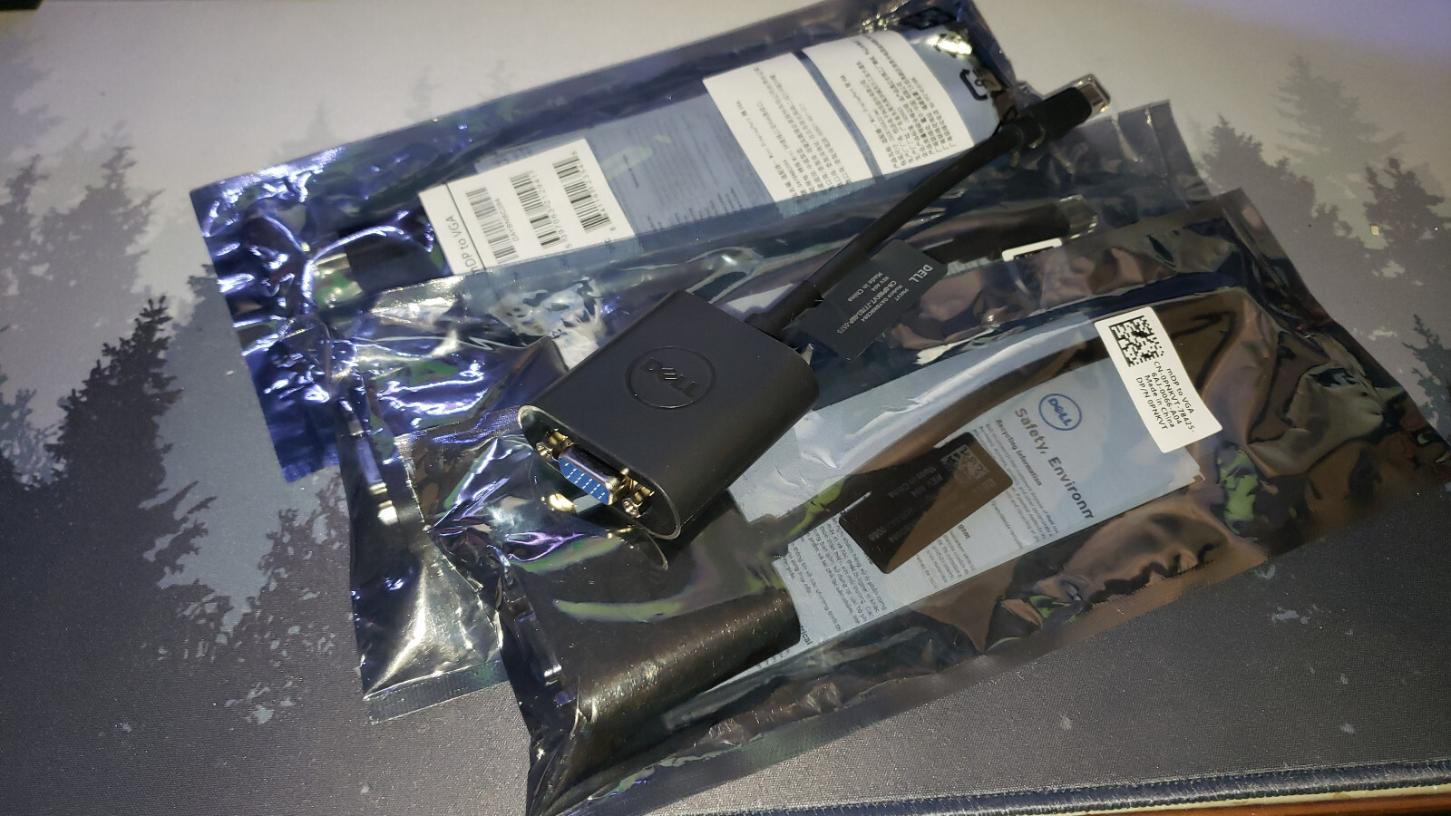 Lot of 4 Dell Mini DisplayPort mDP to VGA Adapter AMD FirePro 2460 W4100 W600