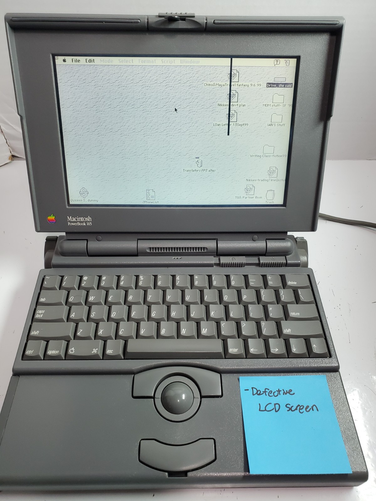 Macintosh/Apple PowerBook 165 w/ OS & Power Supply - BAD LCD Screen - Powers ON
