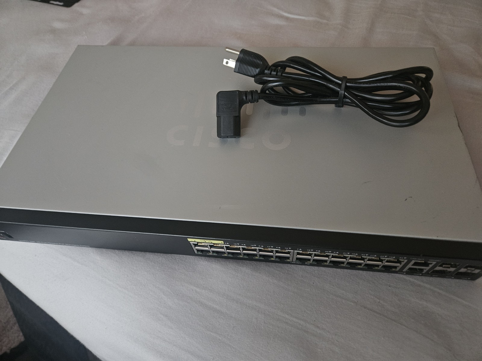 Cisco SG350-28P Gigabit 28-Port PoE Managed Switch