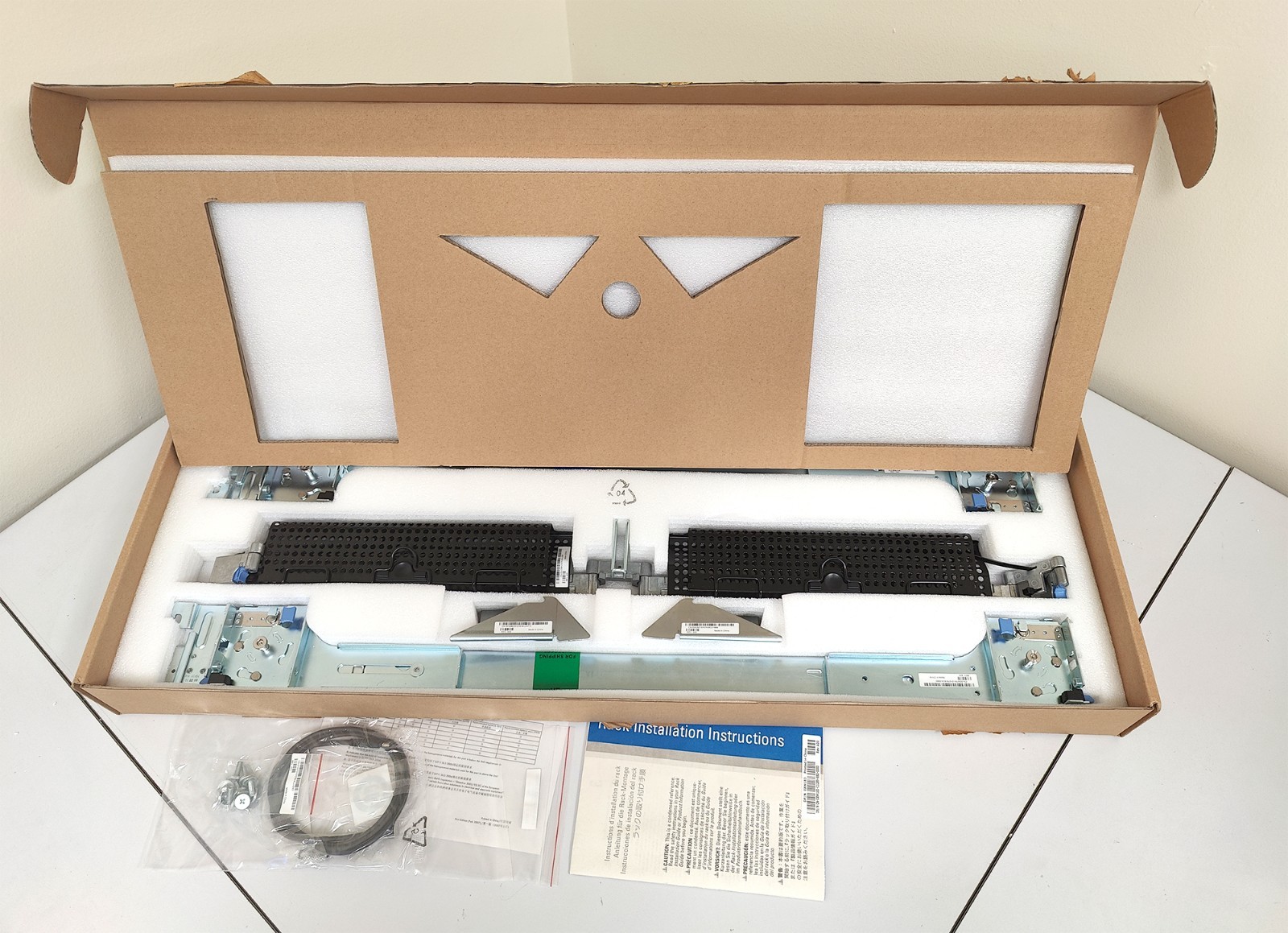 Dell 0FN360 2U Rapid Versa Rail Kit w/ Cable Management Arm for PowerEdge 2950