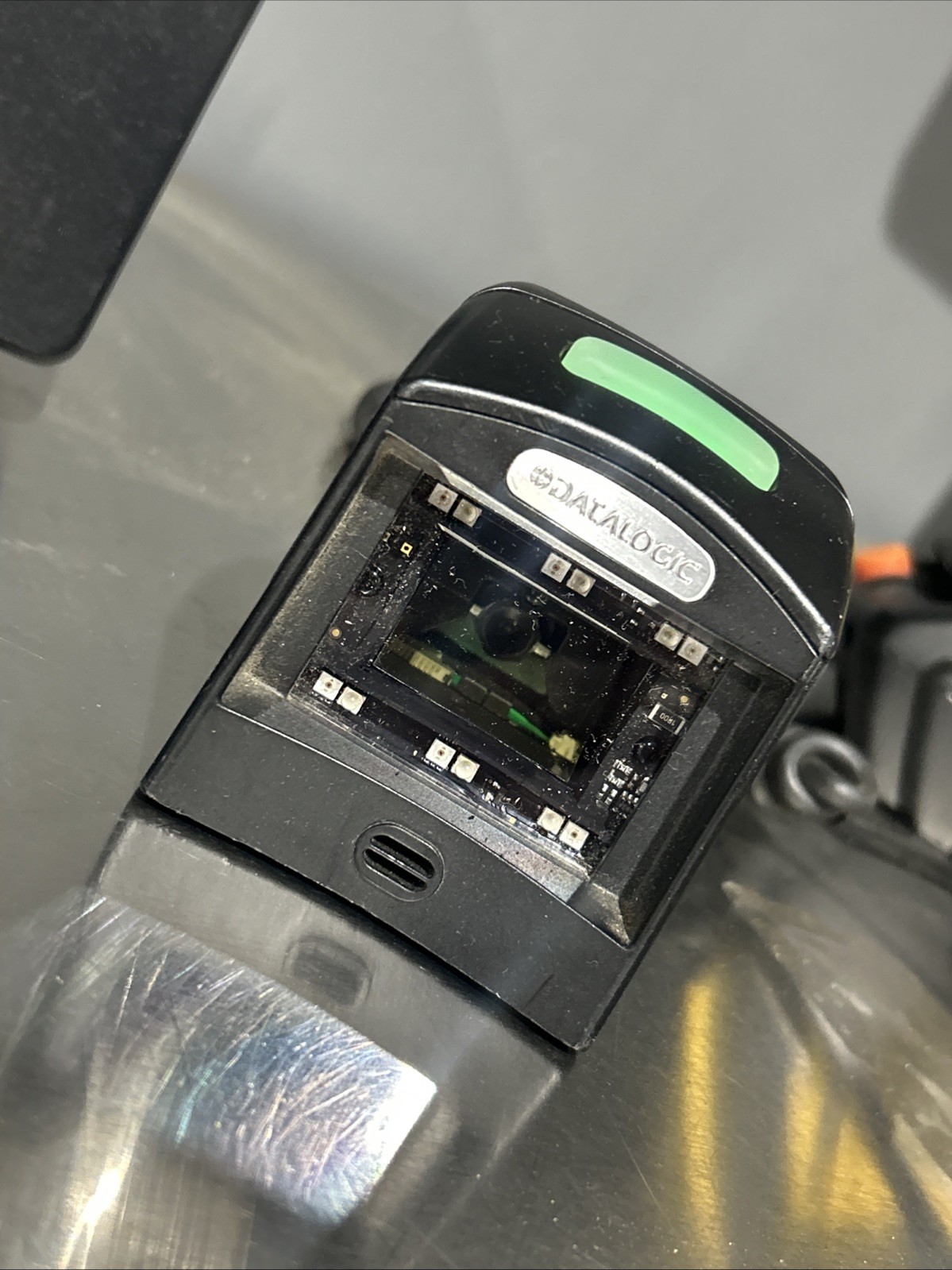 Datalogic Magellan 1100i - Barcode Scanner MG110041-001-412B Rarely Used, Clean