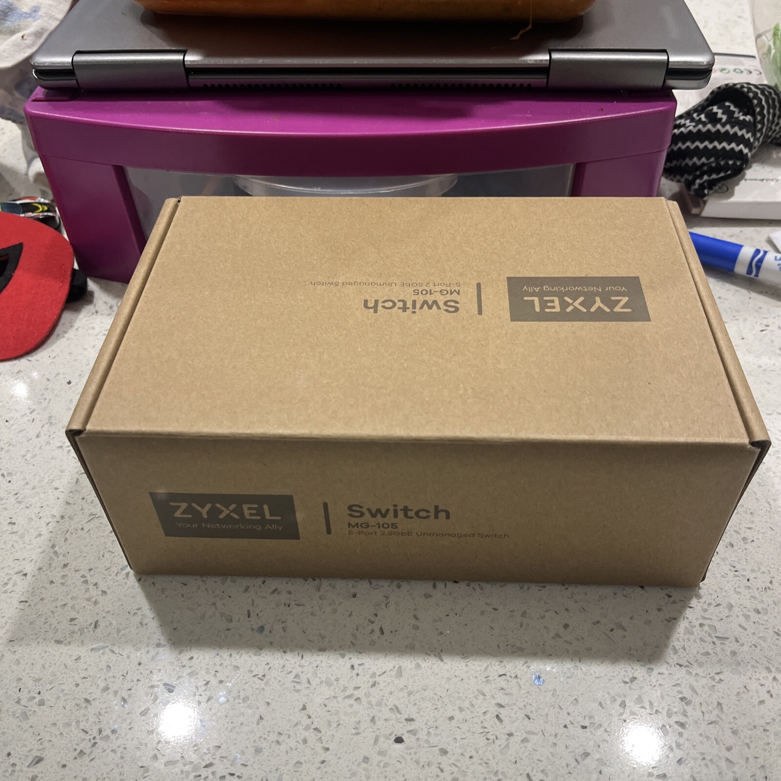 Zyxel 5-Port 2.5G Multi-Gigabit Unmanaged Switch for Home Bj8
