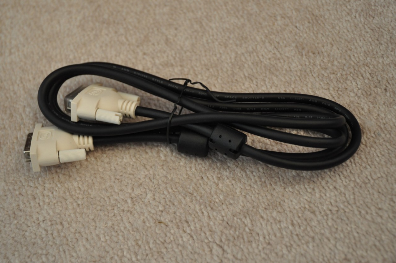 NEW Single-link DVI-D male MONITOR CABLE 6 foot feet