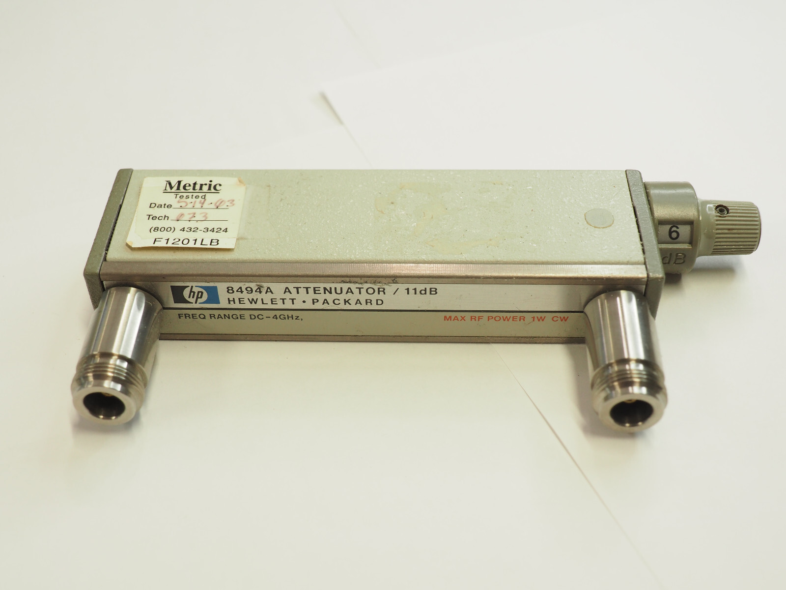HP AGILENT 8494A 11dB DC- 4GHz max RF Power 1W Manual Attenuator
