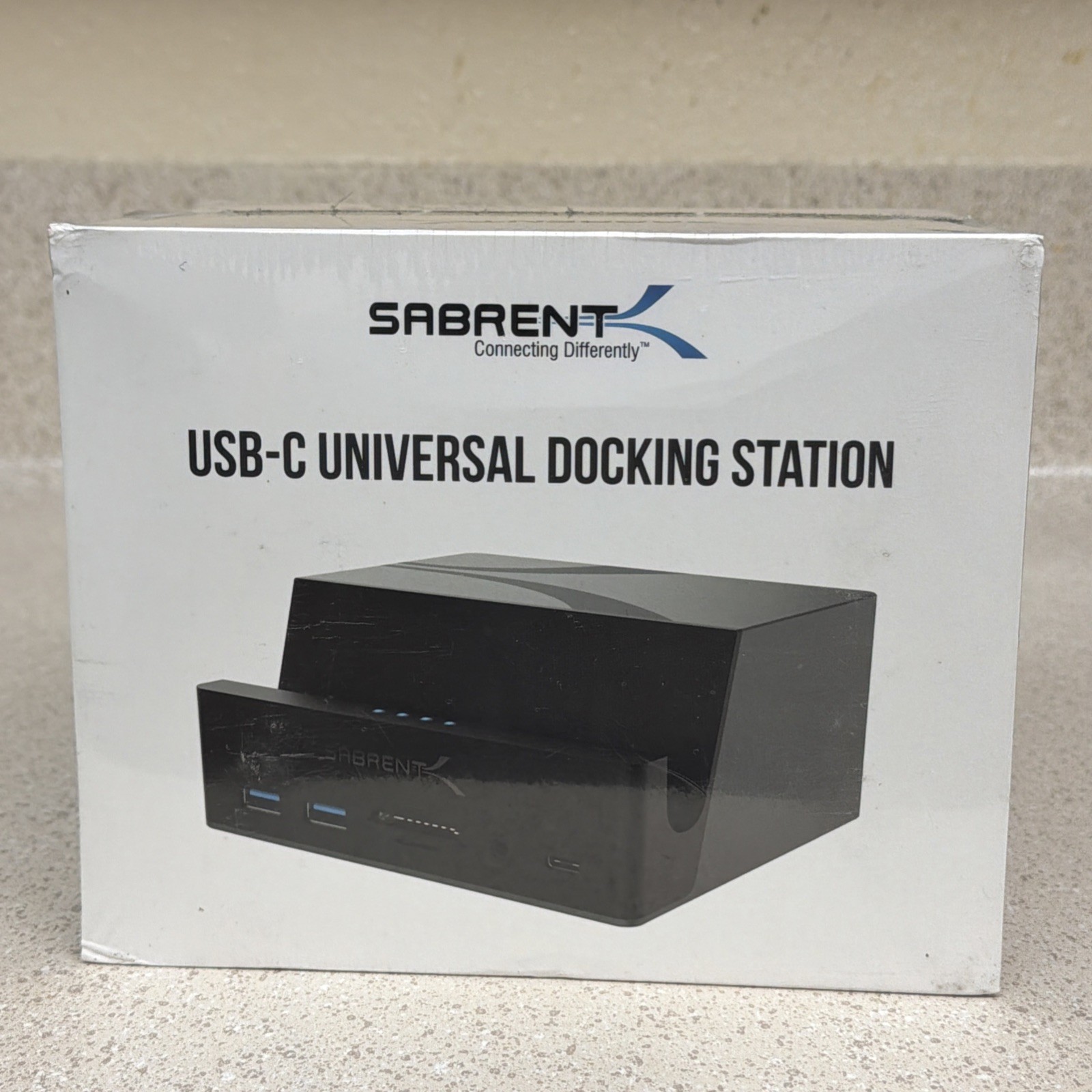 SABRENT USB-C Universal Laptop Docking Station (DS-UICA) - Black
