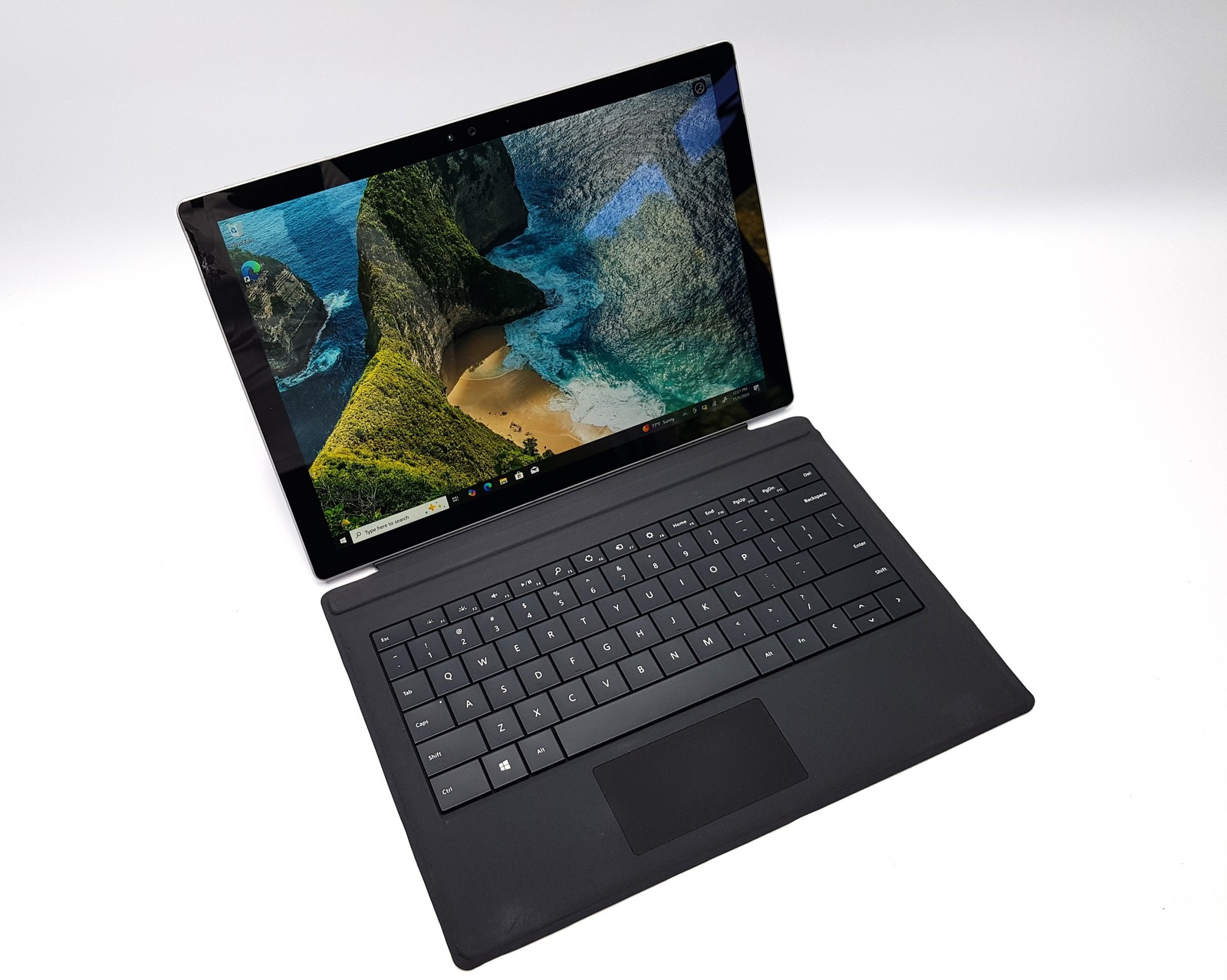 Microsoft Surface Pro 4 1724 12.3" I5-6300U 2.40GHz 8GB 256GB 2-in-1 Touch W10P