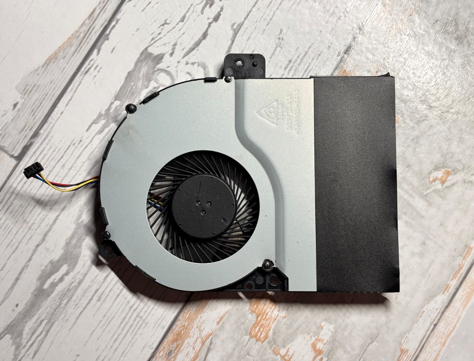 ASUS X751M Genuine CPU Cooling Fan DELTA KSB0705HBA10 Tested