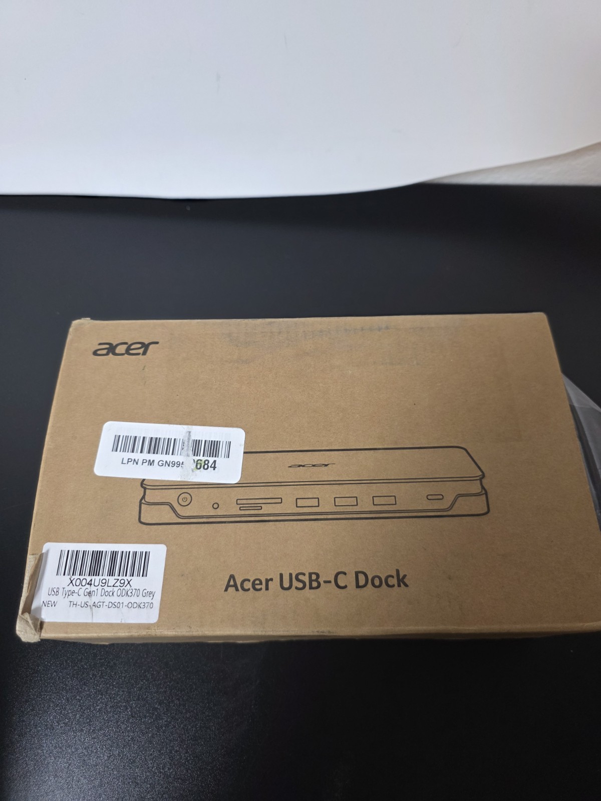 Acer 13-in-1 Laptop Docking Station, USB-C 3 Display (2 Space Gray