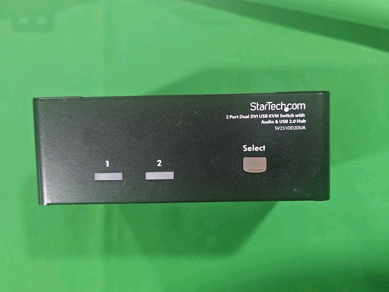 StarTech.com SV231DD2DUA 2 Port Dual DVI USB KVM Switch w/ Audio & USB 2.0 Hub