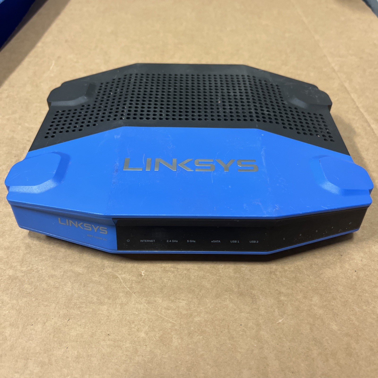 Linksys WRT1200AC Gigabit Wireless AC Router ONLY - No Antennas/No Power Cord