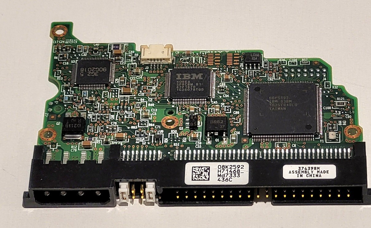 PCB ONLY Hitachi / HGST/ IBM  P/N: 36H6529 01  QR: 08K2592 H71468_ IDE 3.5" HDD