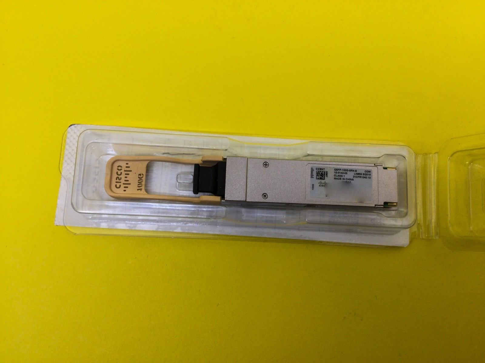 QSFP-100G-SR4-S Cisco QSFP 100GB QSFP28 850nm SFP Transceiver Modules w/hologram