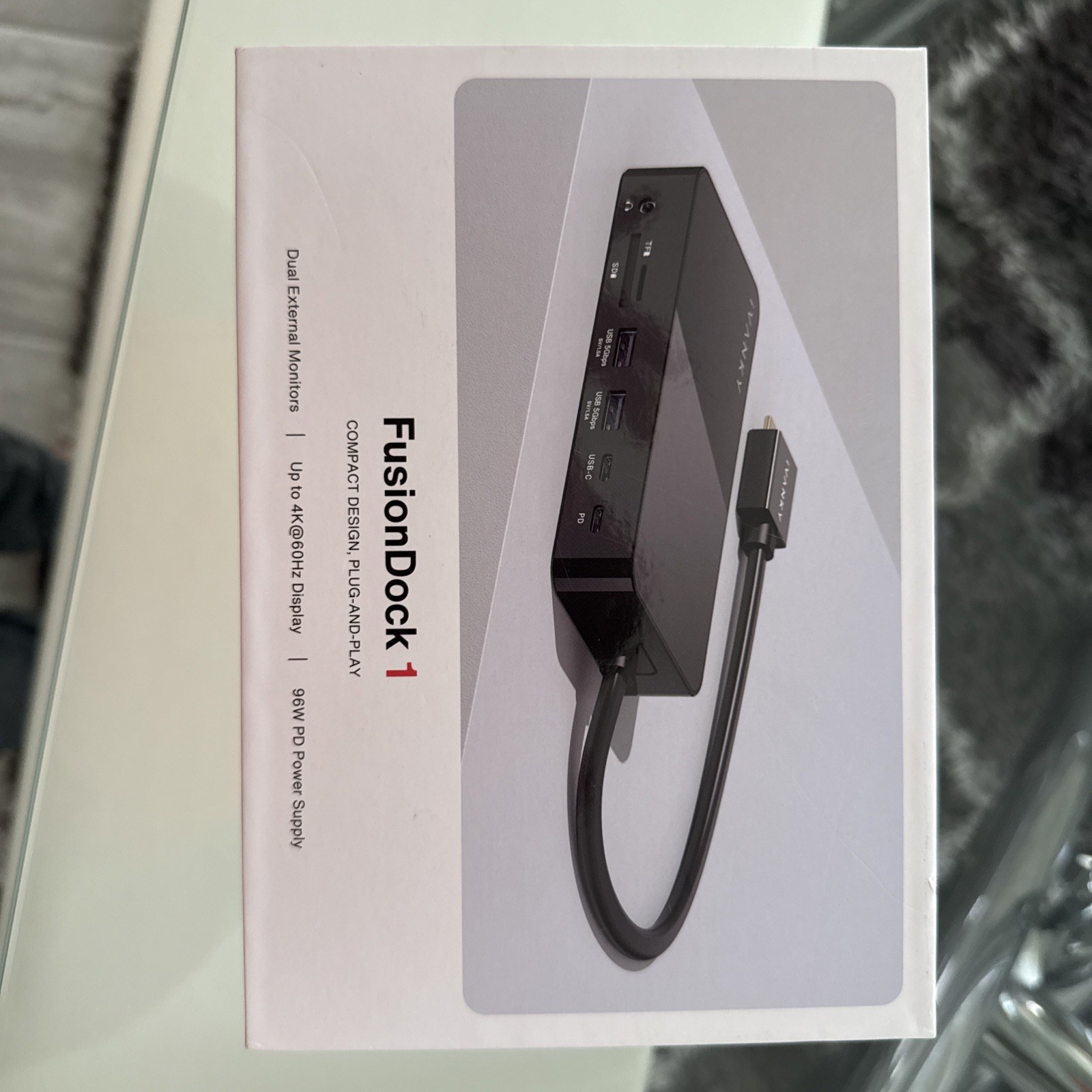 iVANKY FusionDock 1 MacBook Docking Station 150W 12 In 2 Dual 4K 60Hz