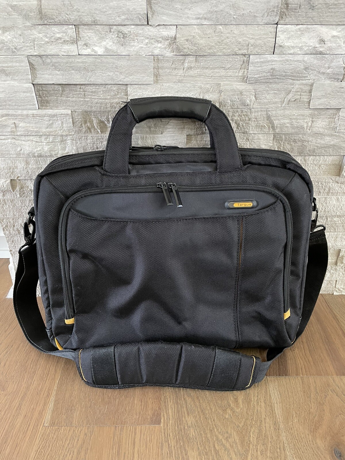 Targus Safeport Topload Computer Case Bag Black Orange Accents Excellent Cond