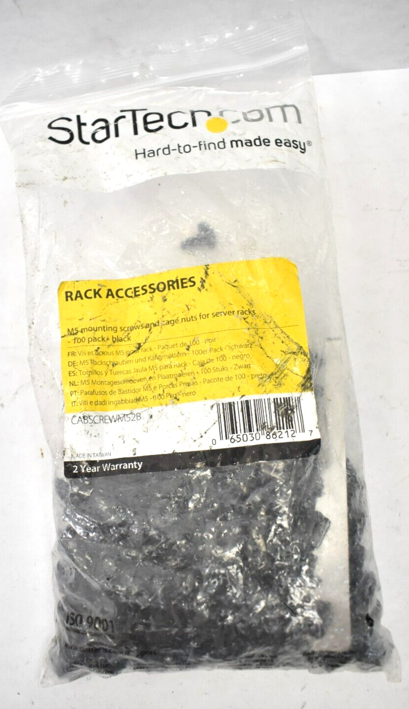 StarTech M5 Mounting Screws & Cage Nuts For Server Racks 100 Pack CABSCREWM52B