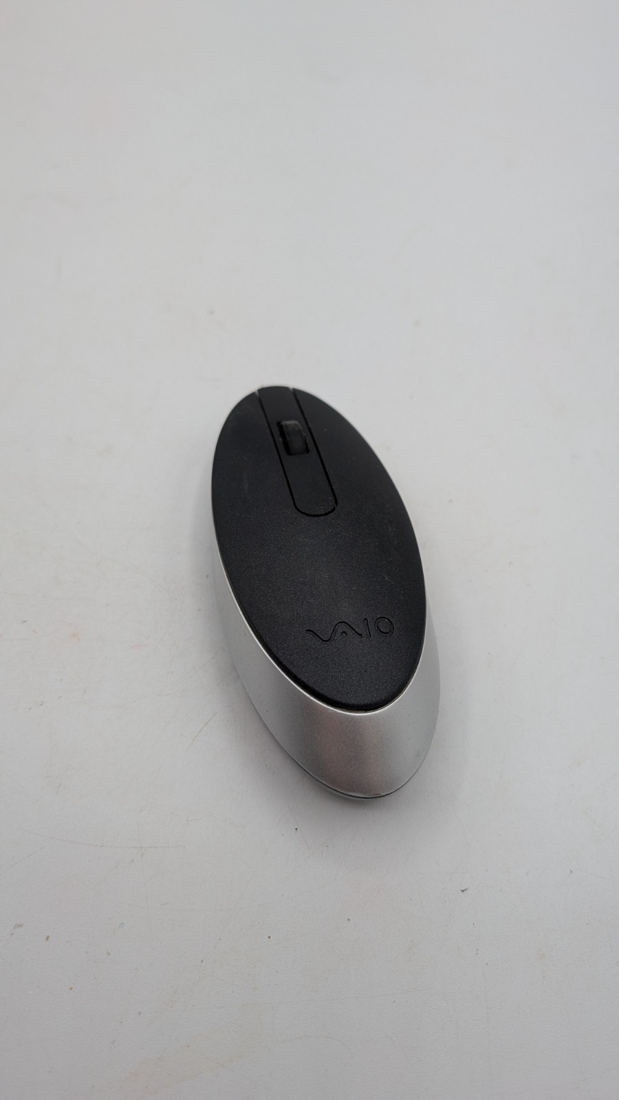 Genuine Sony Vaio Bluetooth Laser Wireless Mouse VGP-BMS33