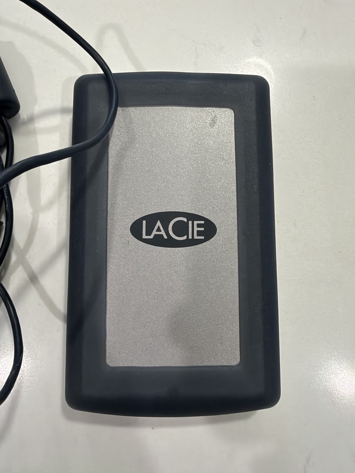 LaCie Rugged 105305 External Hard Drive USB 30GB U2&I2