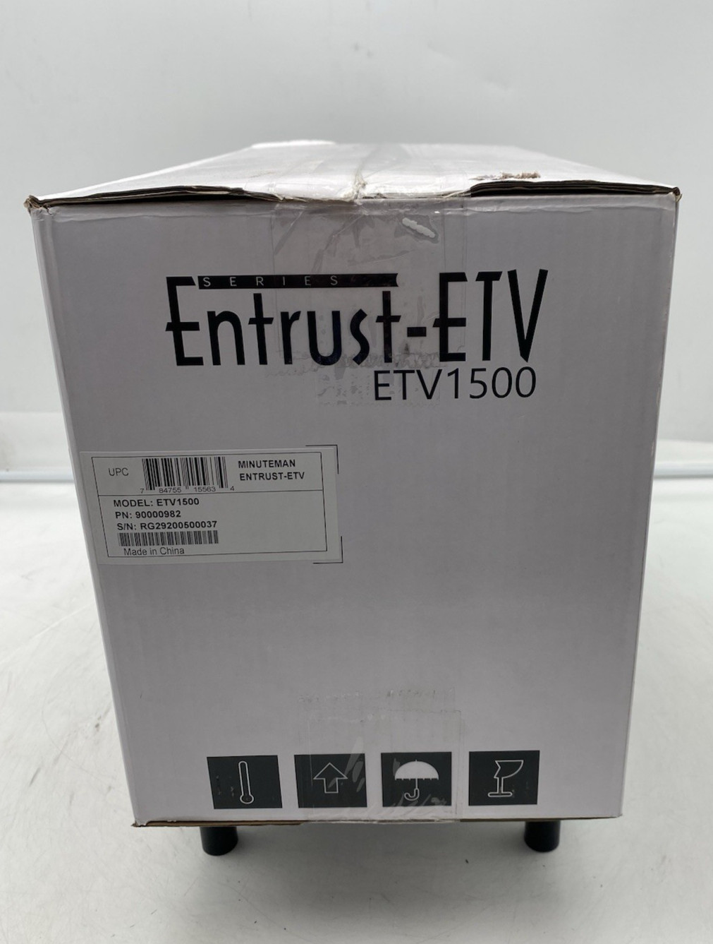 Minuteman Entrust-ETV1500 UPS 1500VA/900W