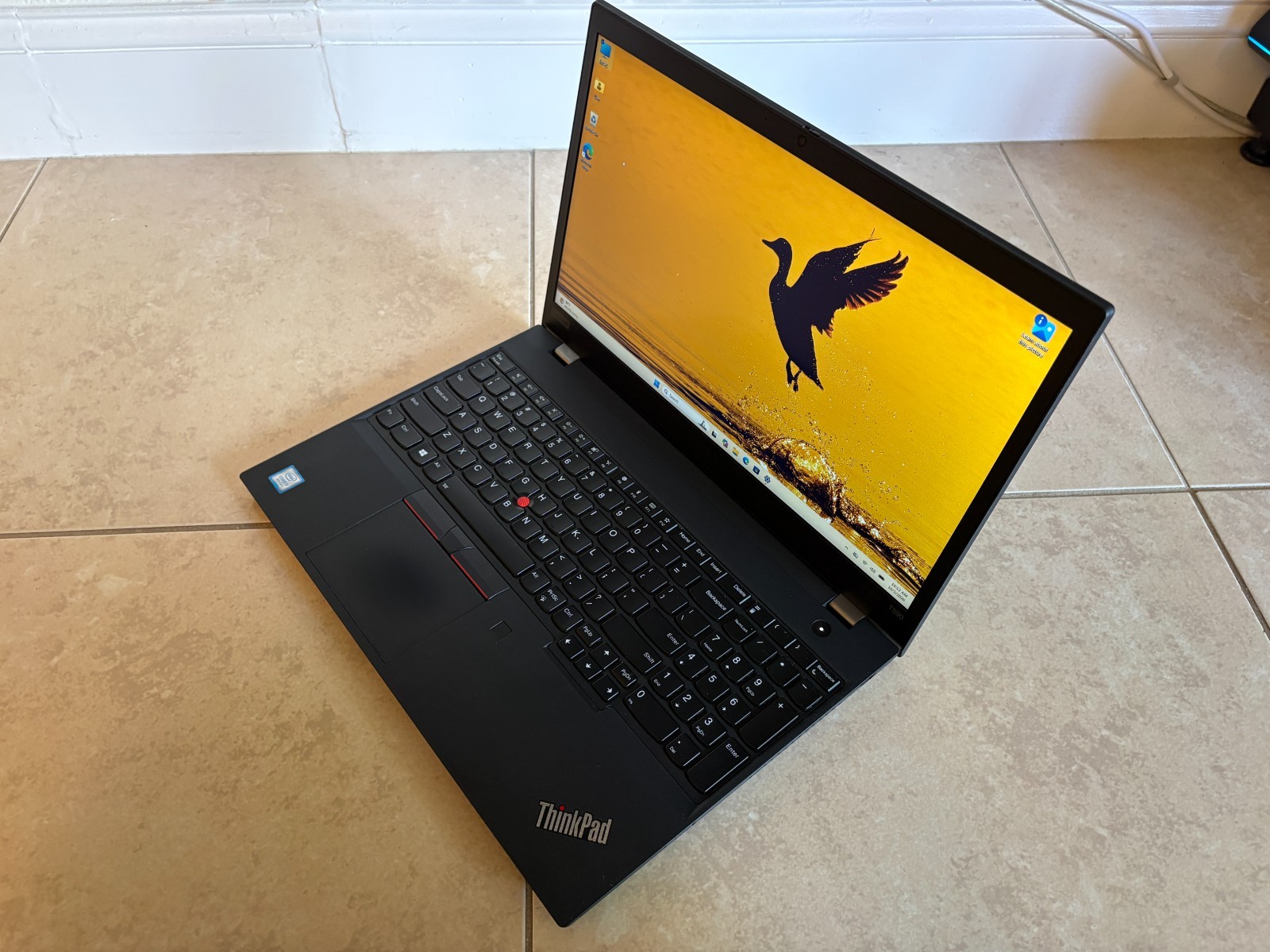 Lenovo ThinkPad T590 15.6 TOUCHSCREEN i7-8665U 16GB RAM 512GB SSD Windows 11 Pro
