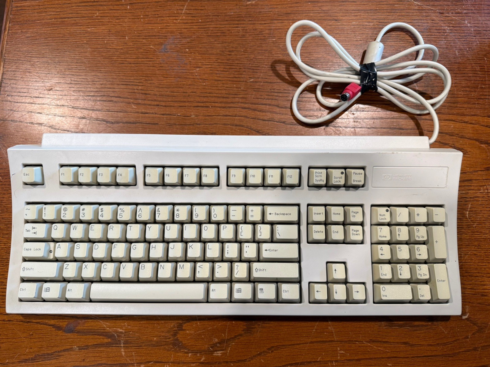 Hewlett Packard Vintage Keyboard - Model: 5182-5521