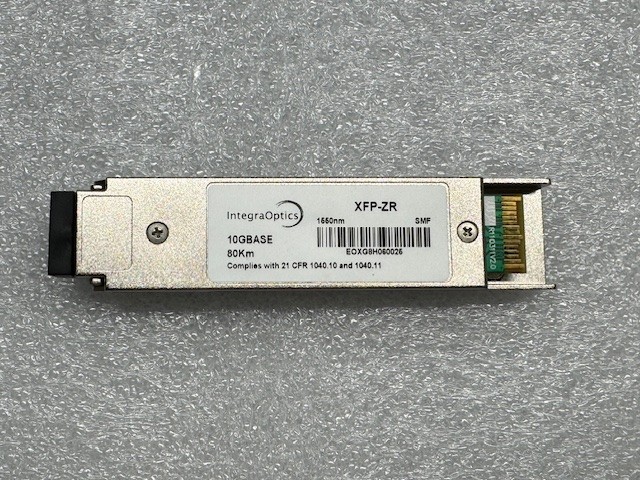 Integra Optics XFP-ZR 10GBase 80Km 1550nm SMP Transceiver
