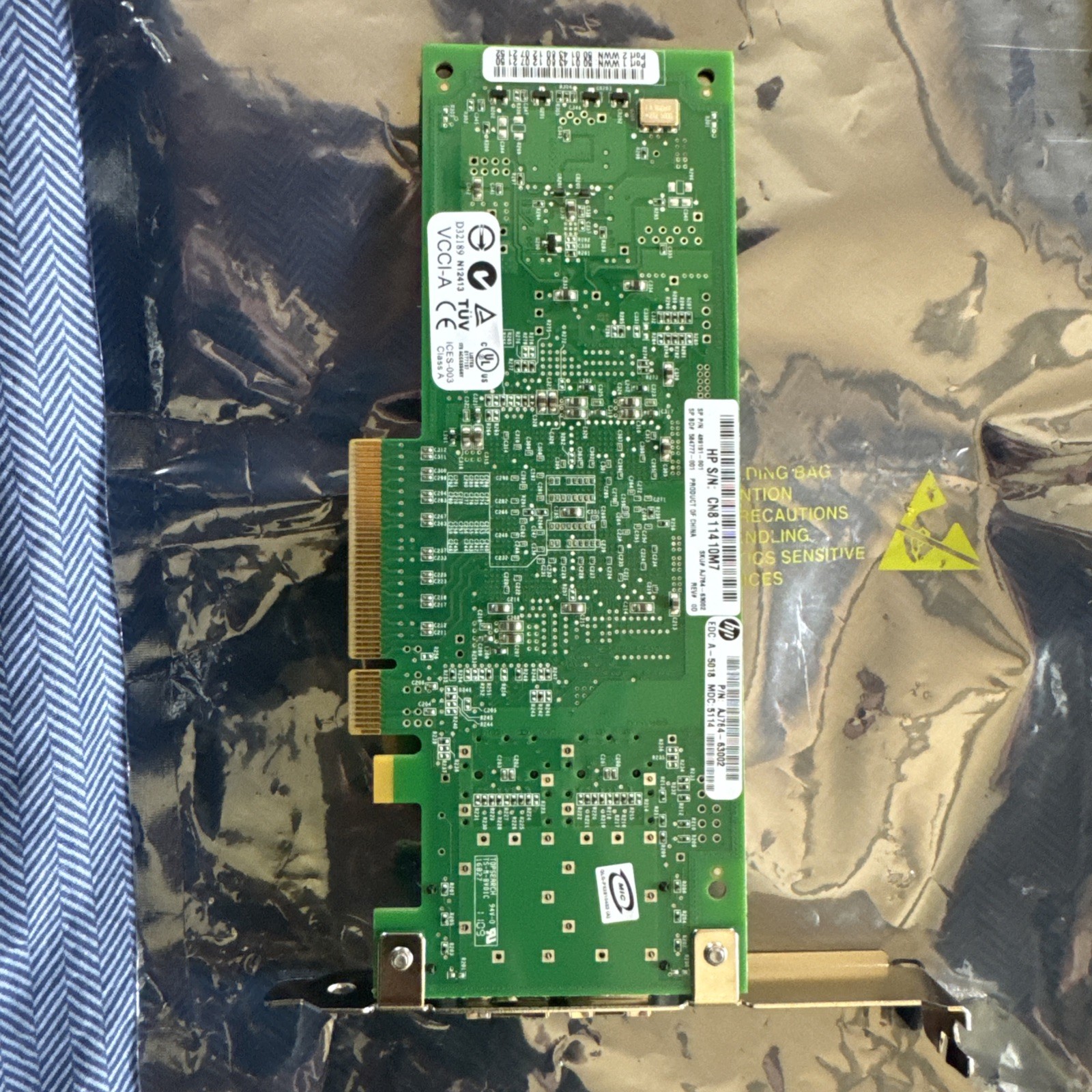 HP AJ764-63002 QLogic QLE2562-HP PCIe 8GB FC HBA 489191-00 2x SFP