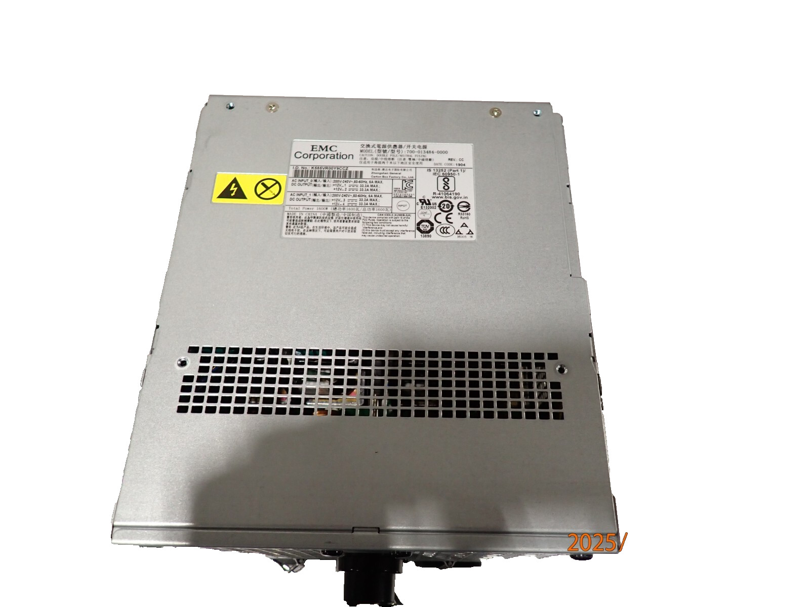 EMC 071-000-600-04 1100W Server AC PSU for DS60 High Efficiency Power Supply