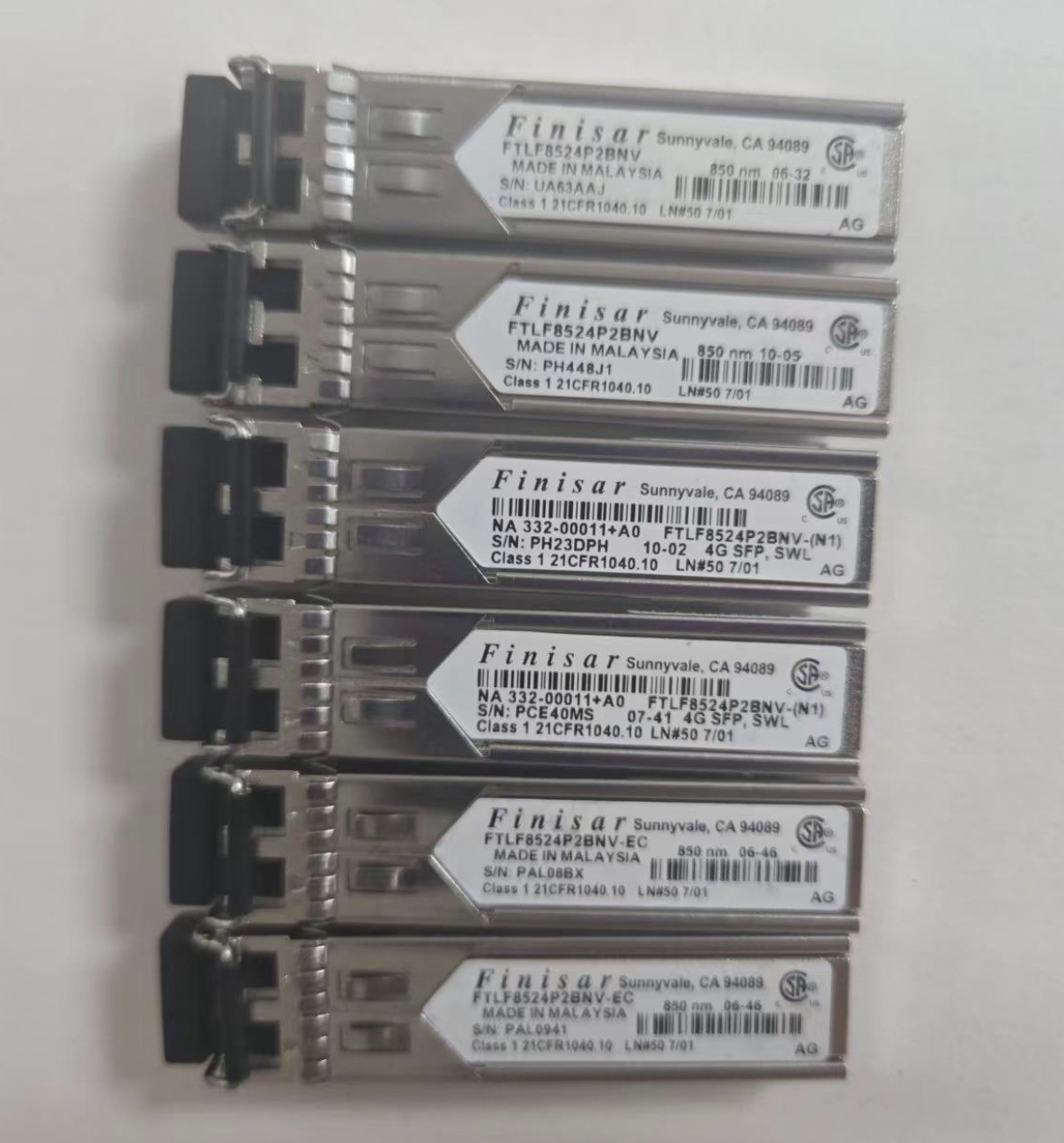 100PCS FINISAR FTLF8524P2BNV 4G 1.25 Gb/s Gigabit Ethernet short-wavelength SFP